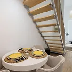 Апартаменты Loft M15 - Ground & Arena Connected