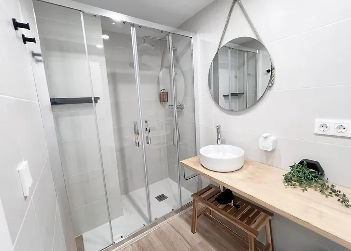 Loft M15 - Ground & Arena Connected Apartment *