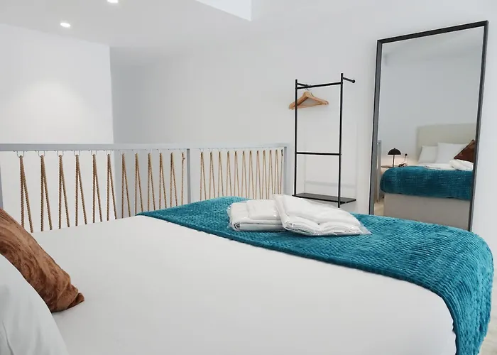 Loft M15 - Ground & Arena Connected Apartment *
